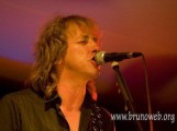 Uwe Janssen groß 14. Dezember: Uwe Janssen Benefizkonzert zugunsten Leimener Tafel
